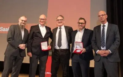 DIVI verleiht Ehrenmedaillen an Christian Karagiannidis und Steffen Weber-Carstens