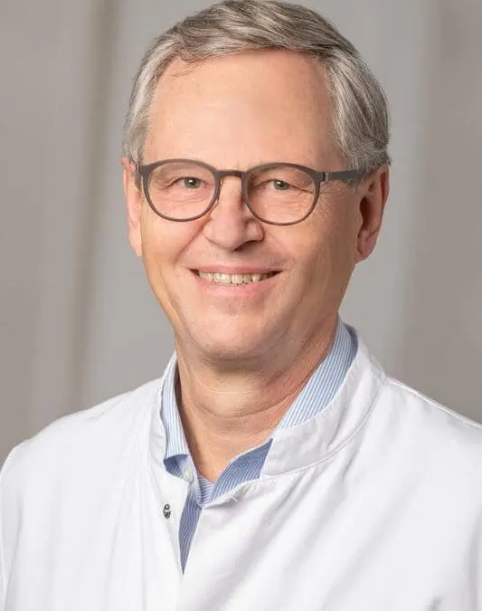 VORGESTELLT: Walter E. Haefeli, Vater des Arzneimittel-Informationssystems AiDKlinik