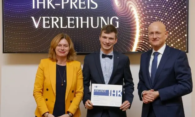 IHK-Preis 2024 zeichnet Masterarbeit aus: Mobile App hilft Eltern kranker Neugeborener