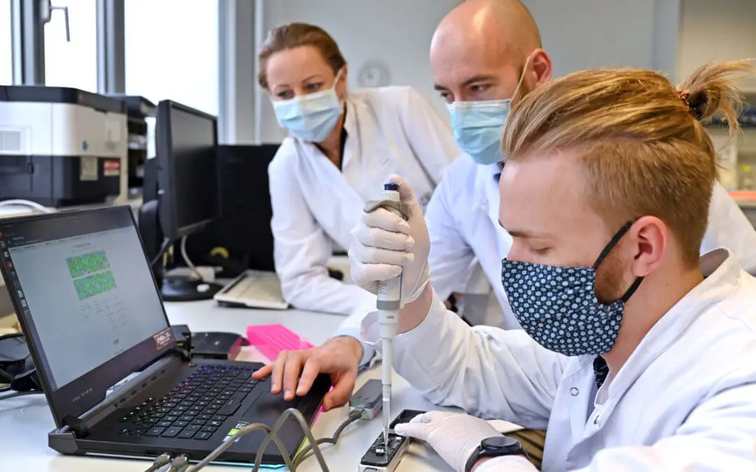 SARS-CoV-2: Handy- und Genomdaten erlauben gezielte Nachverfolgung von Infektionswegen