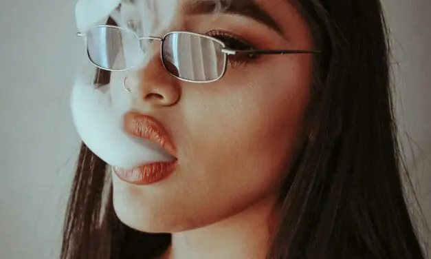 Einweg-E-Zigaretten: Lungenärzte fordern sofortigen Verkaufsstopp auch in Deutschland