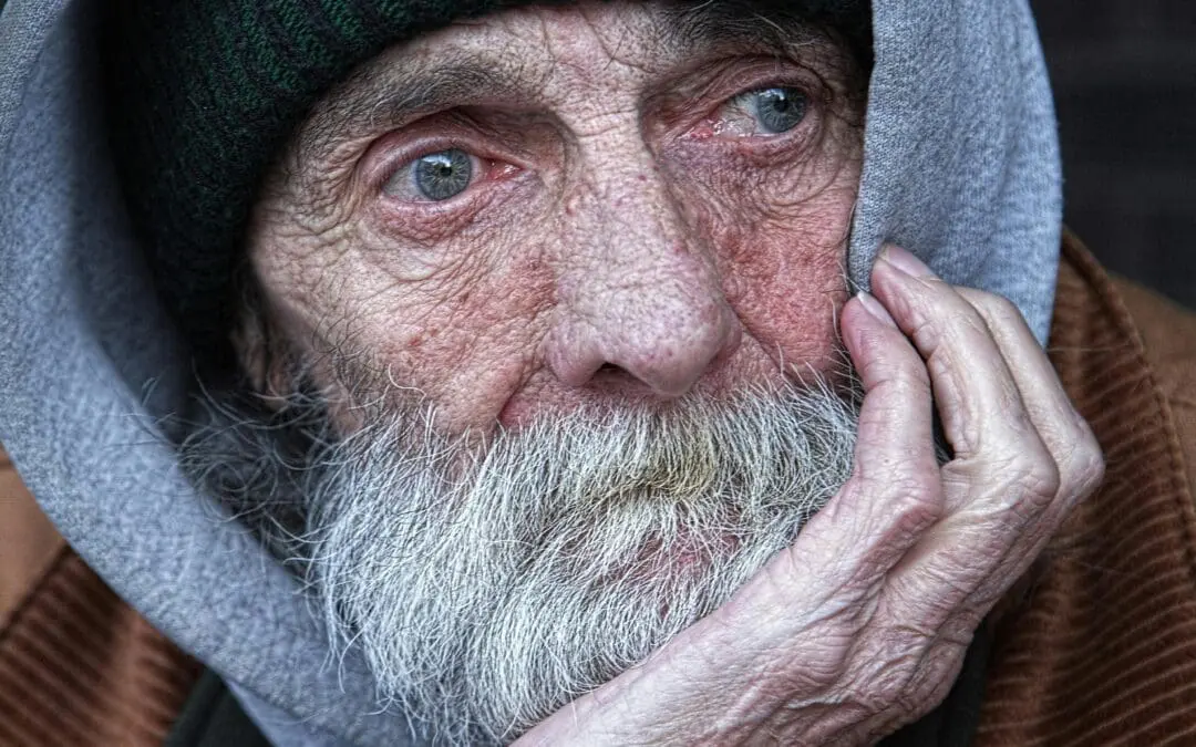 Altenpflege: Neuer ZQP-Ratgeber schützt vor finanzieller Ausbeutung und Betrug