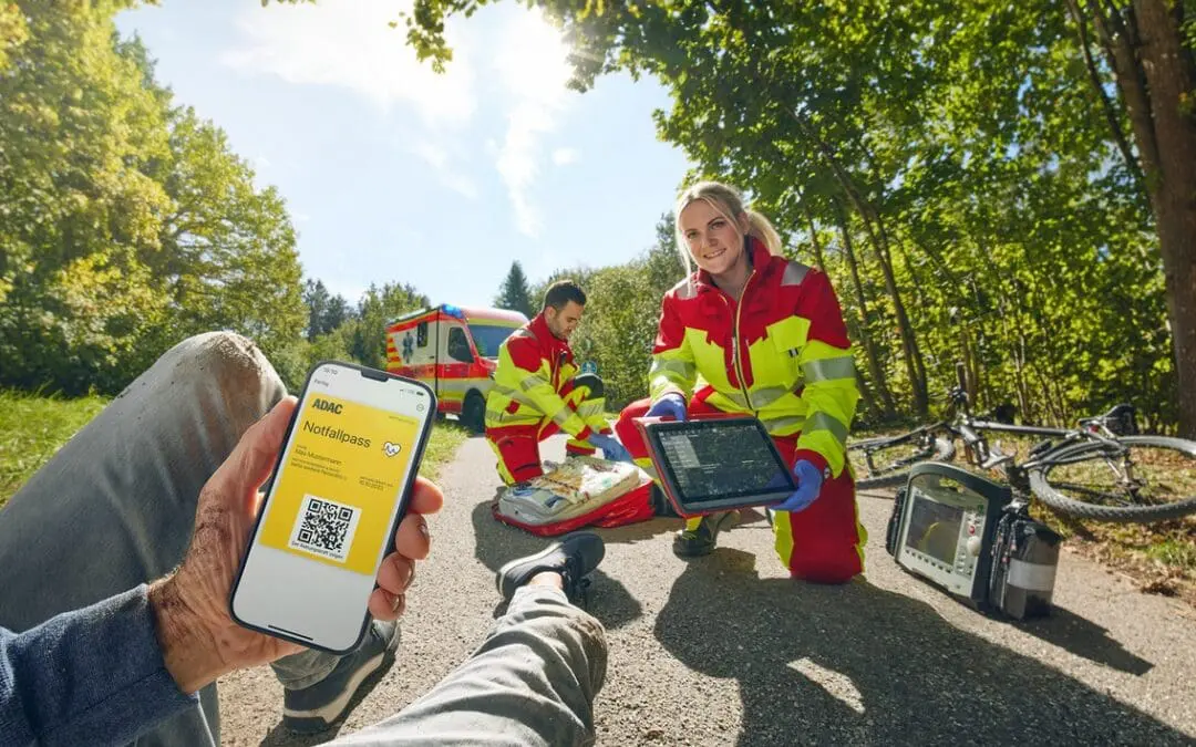 Sicher Dank QR-Code: ADAC Notfallpass erleichtert die Rettung erheblich