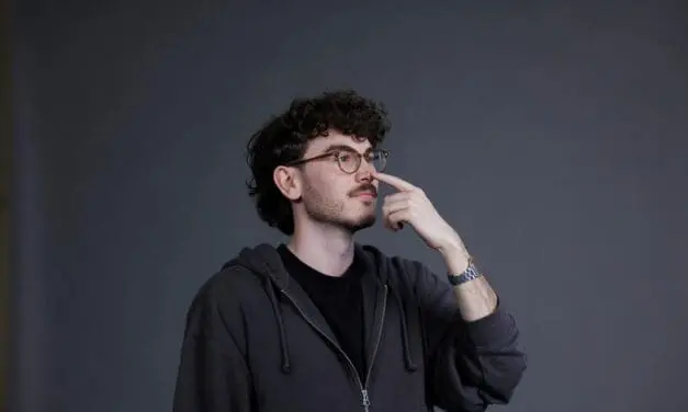 Weltdufttag: Unterstützung für Menschen mit CRSwNP