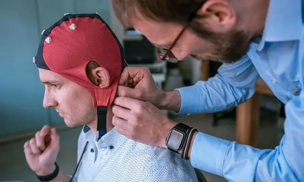 TU Ilmenau-Team siegt mit Gehirn-Monitoring-System im INNOspace Masters