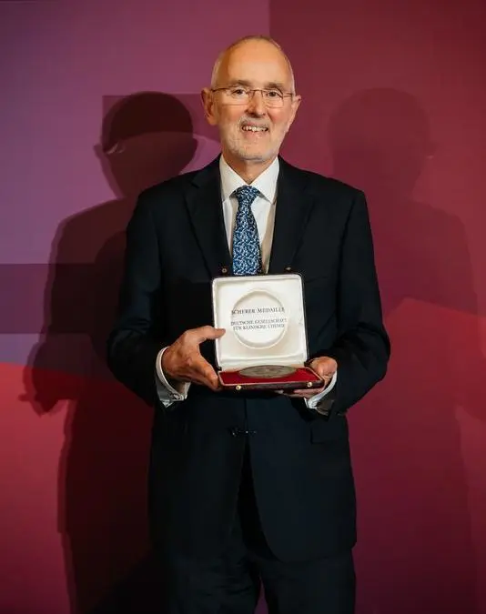 Scherer-Medaille 2025 geht an Prof. Klaus P. Kohse