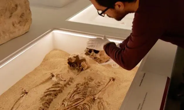 Paläogenomik diagnostiziert seltene Wachstumsstörung bei 12.000 Jahre alten Skeletten