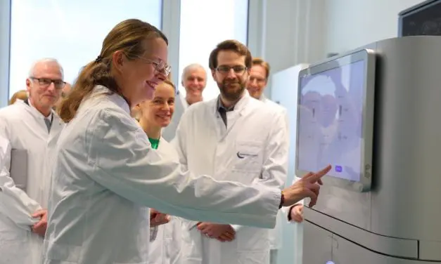 Neuer Hochleistungs-Genomsequenzierer an der Universitätsmedizin Greifswald in Betrieb genommen