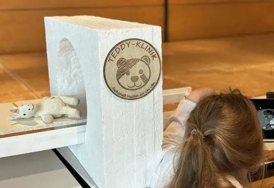 Teddyklinik Ulm nimmt wieder verletzte Kuscheltiere auf