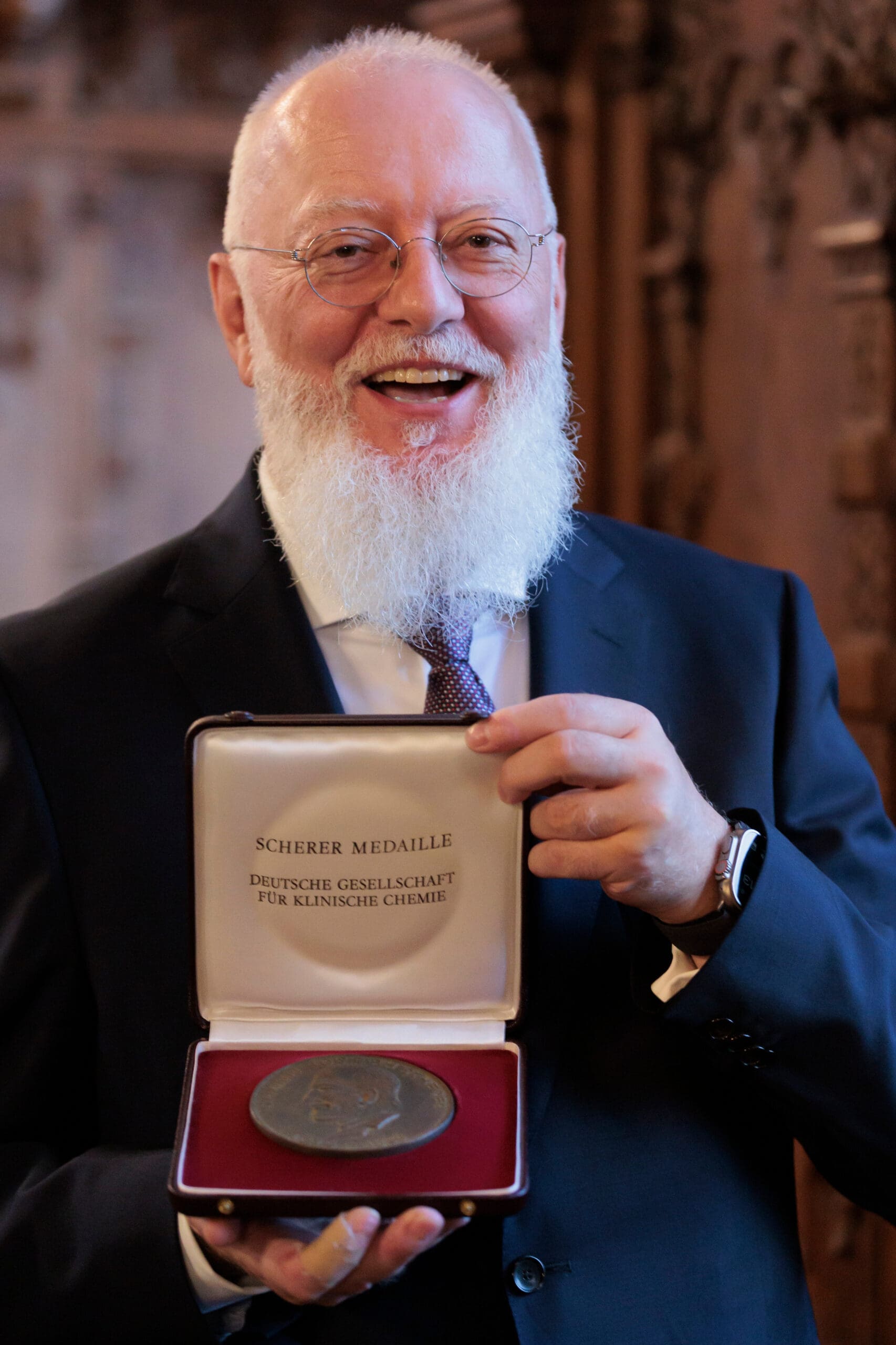 BREMEN, 25.09.2024, DGKL Jahrestagung, DKLM, Eröffnungsveranstaltung in der Oberen Rathaushalle, Michael Neumaier wurde die Scherer Medaille verliehen © Joerg Sarbach