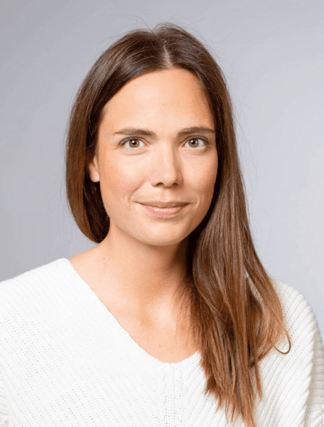 Maike Frye investigates tissue-regulating mechanisms that play a role both in vascular development and in the development of diseases associated with pathological tissue stiffening (e.g. coronary heart disease, atherosclerosis or lymphedema). Credits: UKE