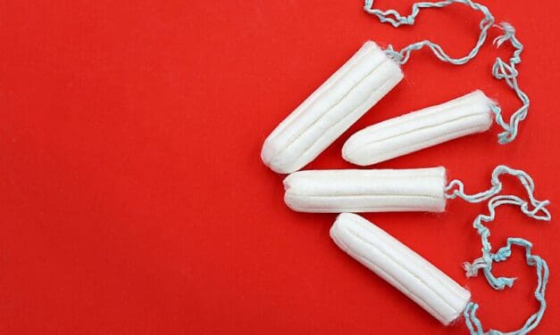 EILMELDUNG: Millionen Tampons enthalten Arsen, Cadmium und Blei