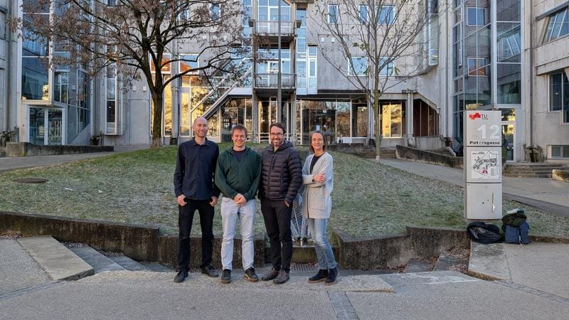 From left: Adrian Tripp, Markus Braun and Gustav Oberdorfer from the Institute of Biochemistry at TU Graz and Mélanie Hall from the Institute of Chemistry at the University of Graz. | Copyright: IBC - TU Graz
